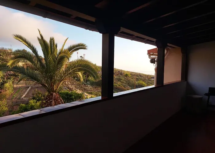 Casa Mari Carmen Адехе