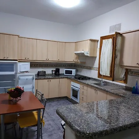 شقة Casa Mari Carmen *